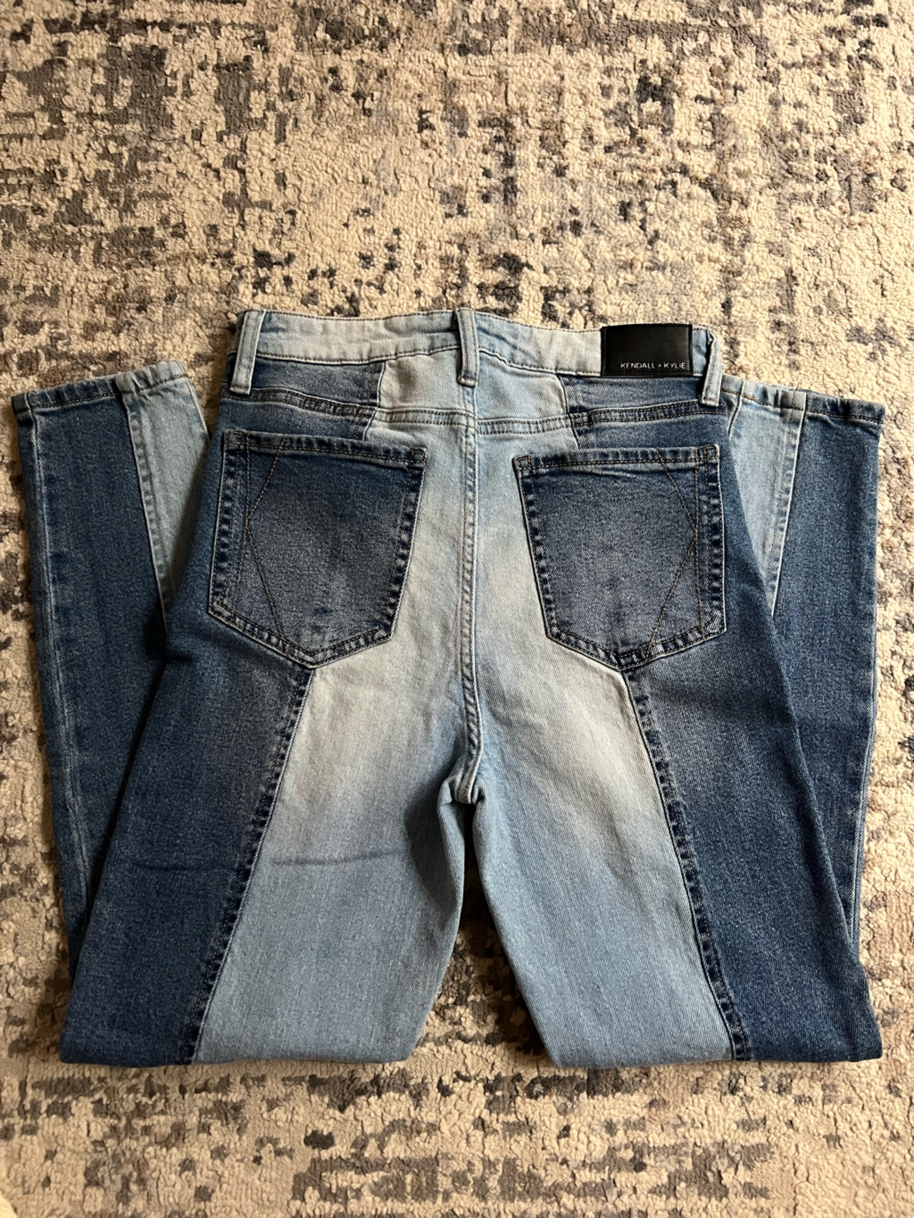 Kendall & Kylie Two-Tone Light And Dark Blue Skinny Jeans — image 7 of 8